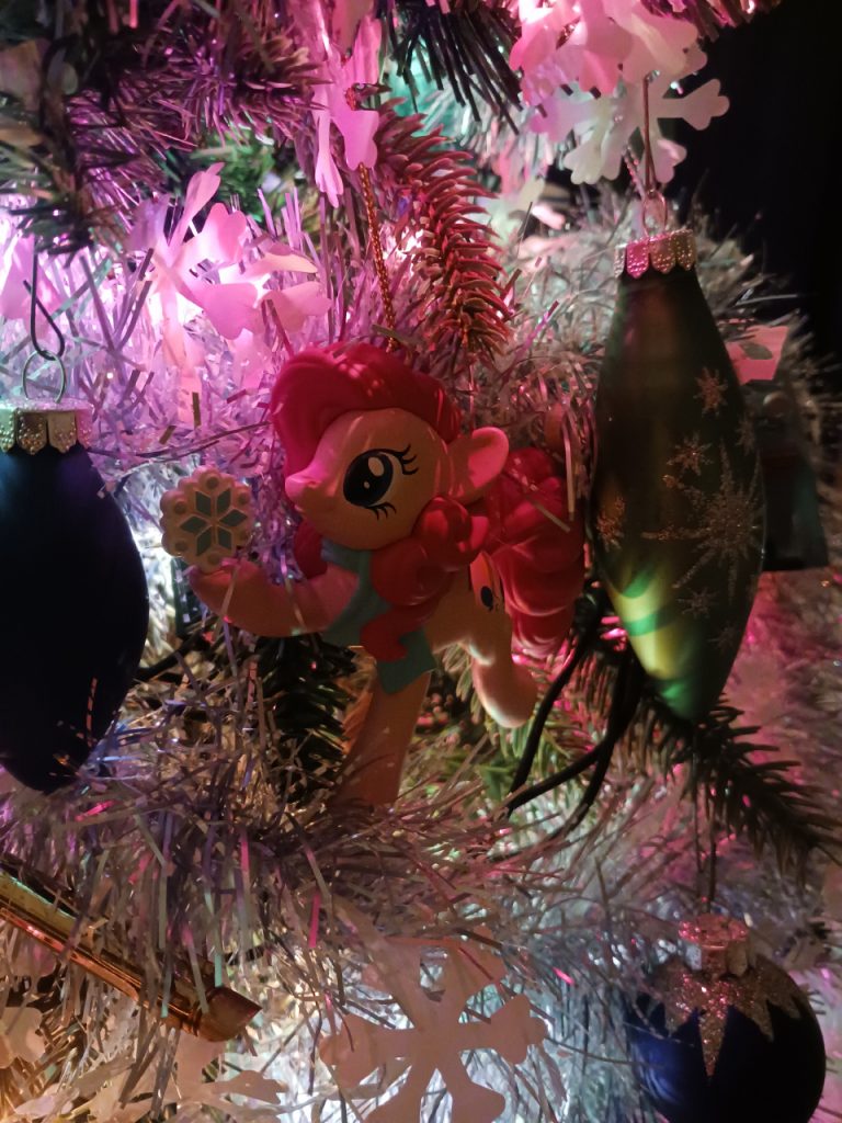 A Pinkie Pie ornament