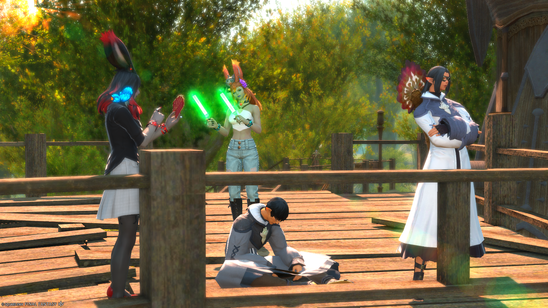 Reinylla cheering on Elizara while she plays a game of Triple Triad.